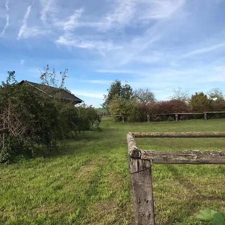 Le Charme D Ognes Appartement Ognes  Buitenkant foto