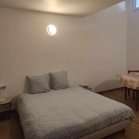 Le Charme D Ognes Appartement Ognes  Buitenkant foto